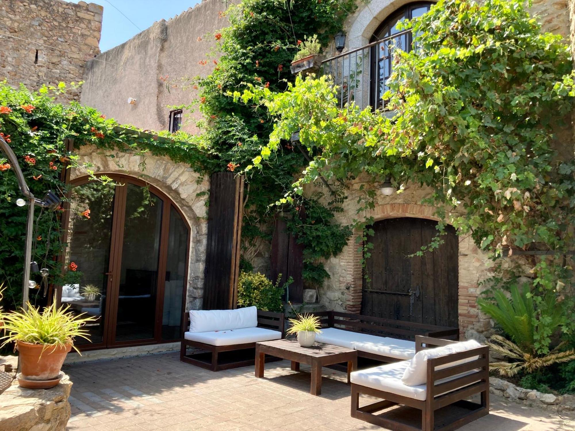 Els Racons Del Fort Castle In Wine Territory Capmany Extérieur photo